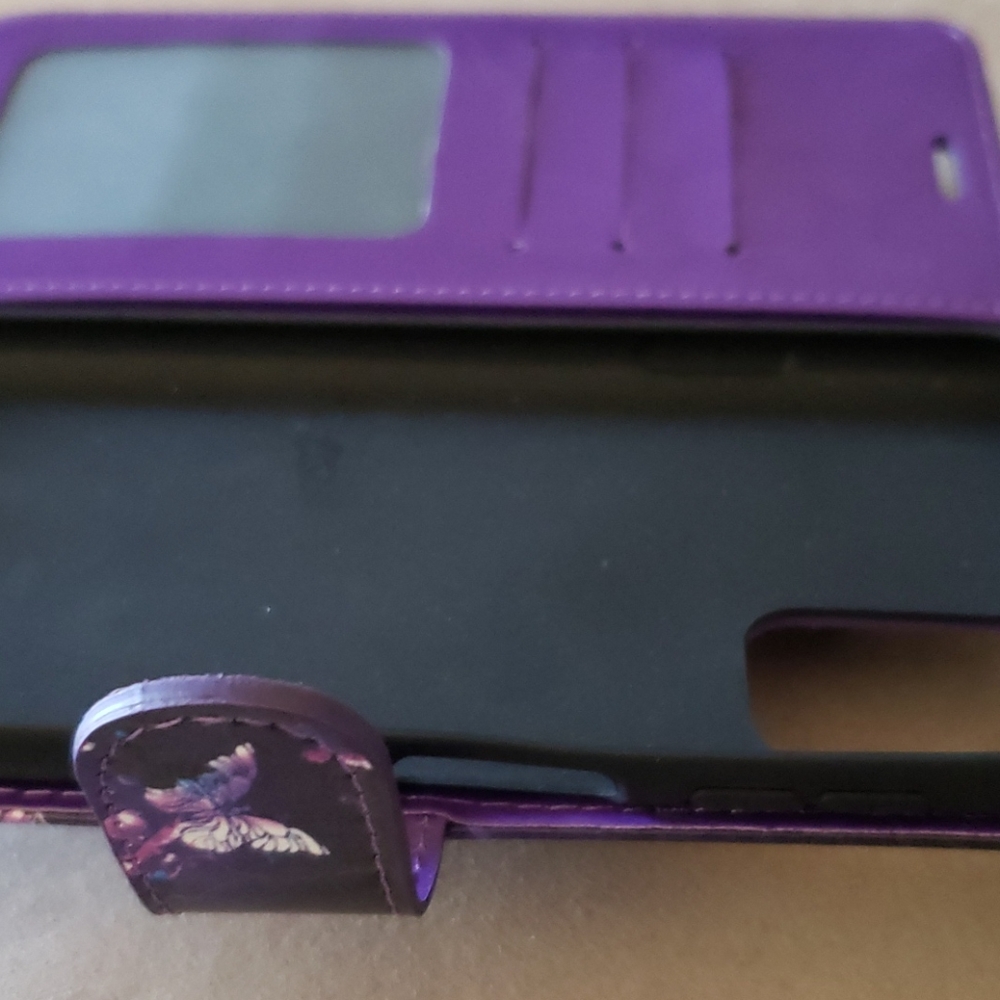 Cell Phone Cover. - Picture 6 of 6